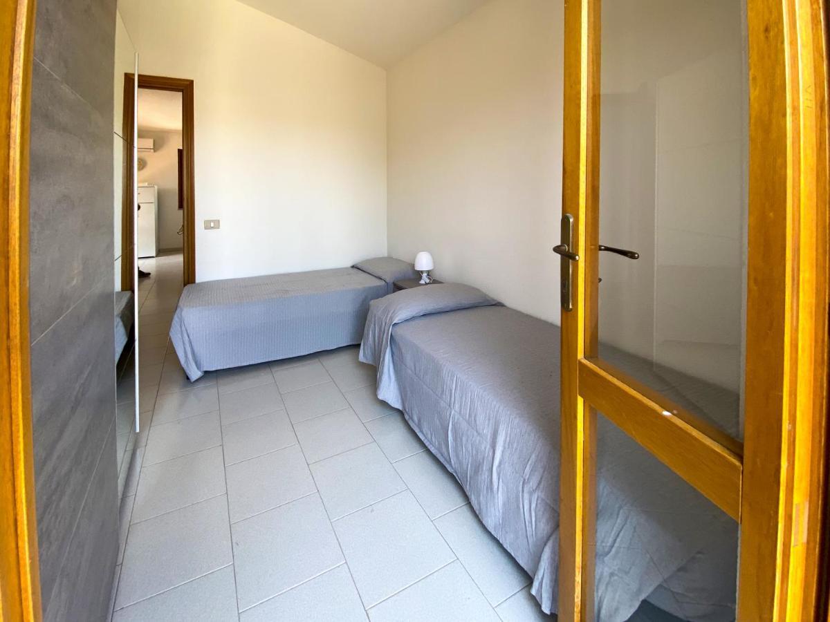 Appartamenti Residenziali Bonsai San Teodoro  Buitenkant foto