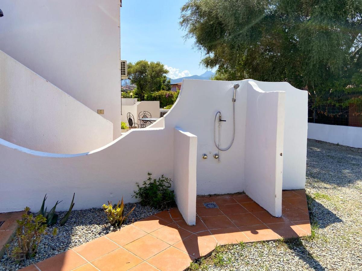 Appartamenti Residenziali Bonsai San Teodoro  Buitenkant foto