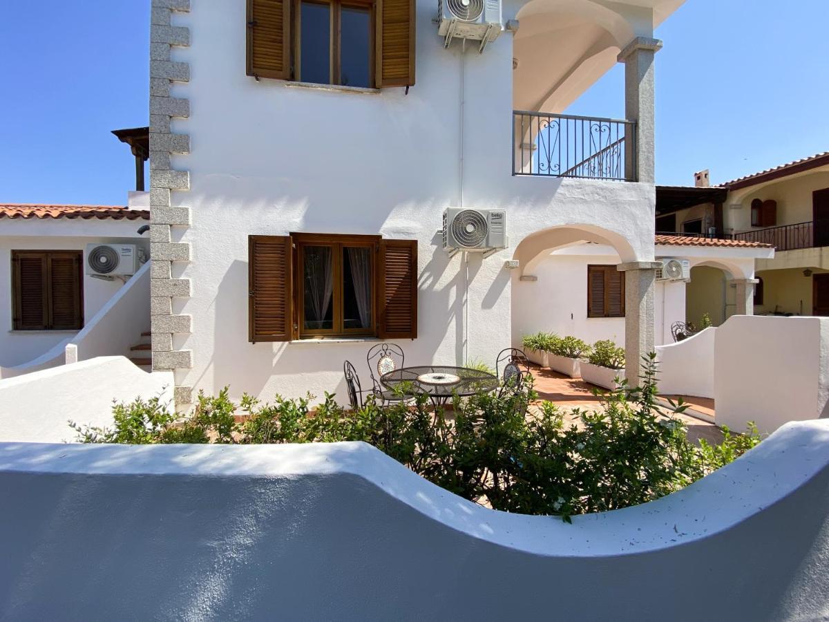 Appartamenti Residenziali Bonsai San Teodoro  Buitenkant foto