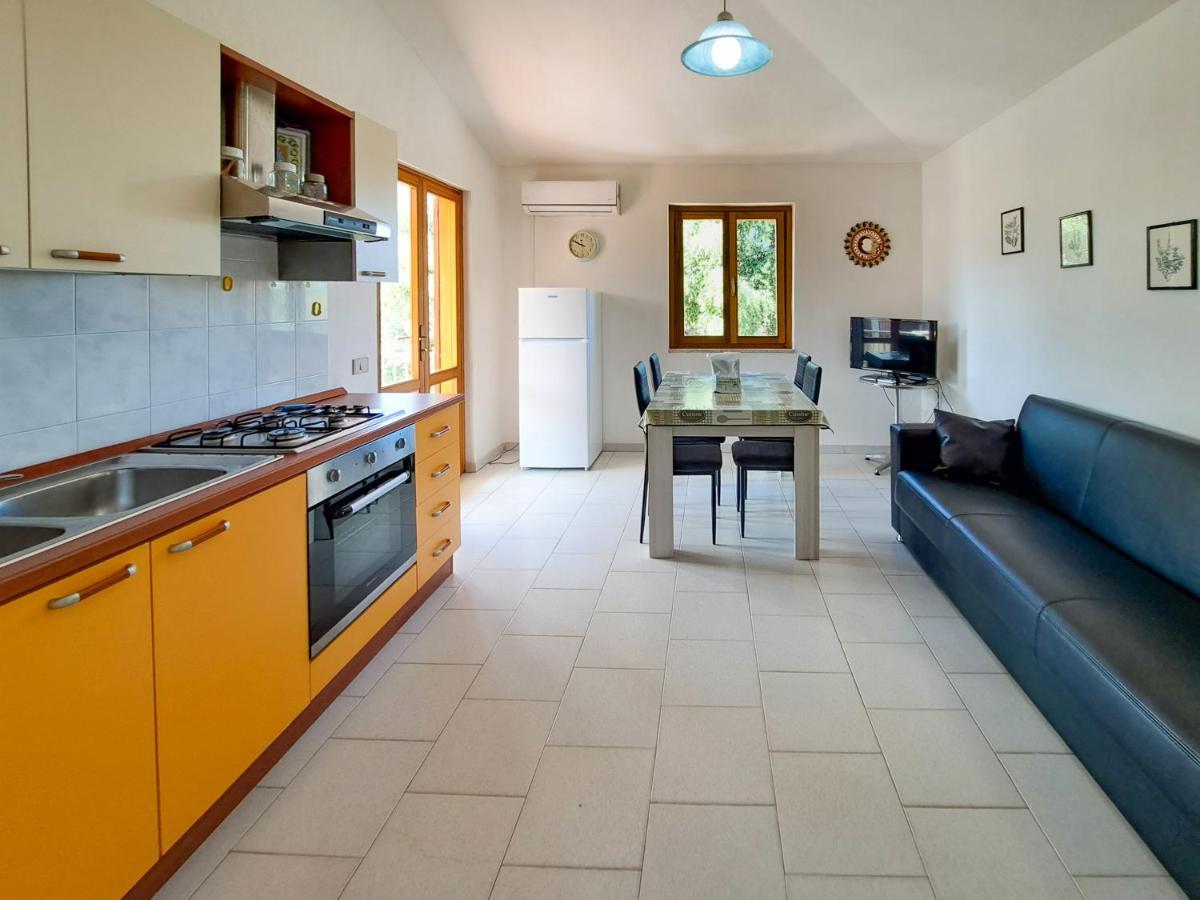 Appartamenti Residenziali Bonsai San Teodoro  Buitenkant foto